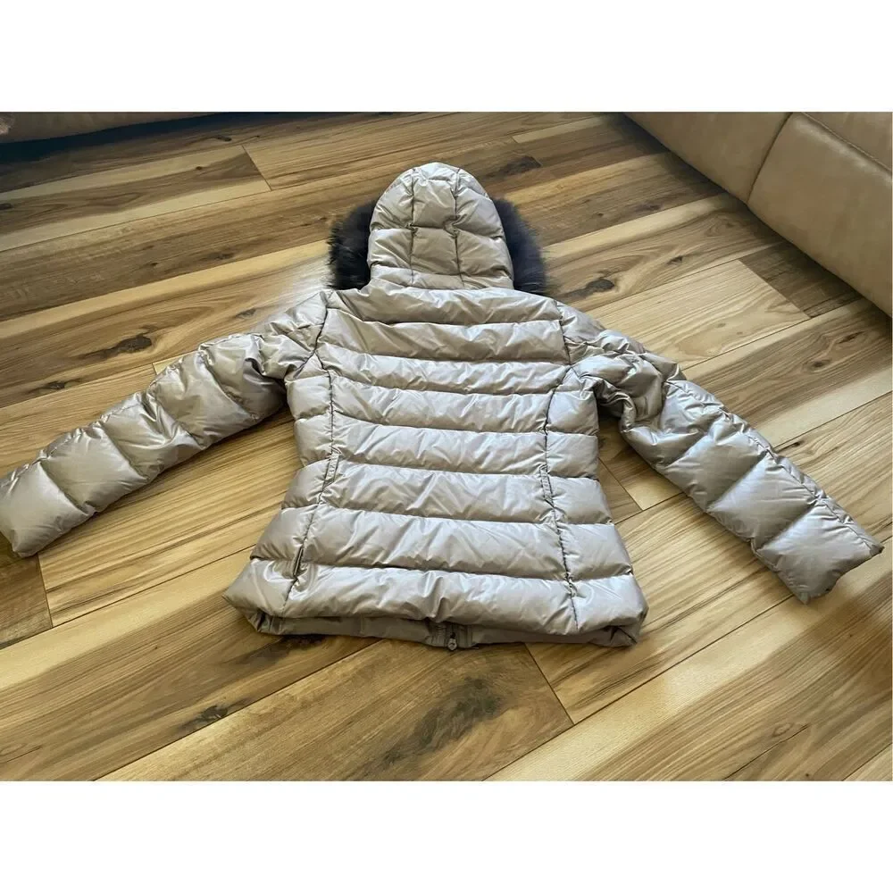 Moncler down grey jacket for women size 02.(M) - Picture 3 of 15